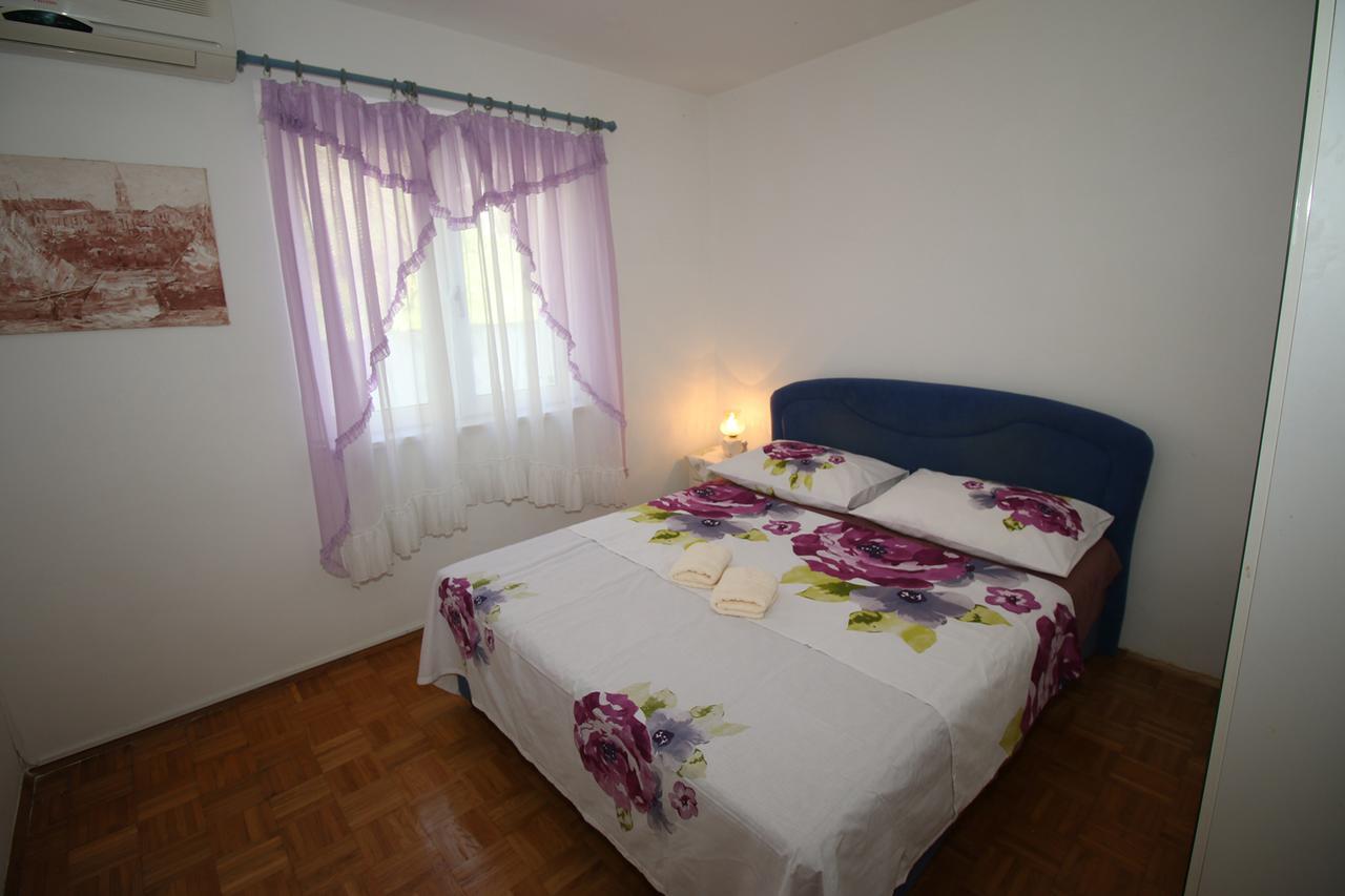 Apartments Milina Omiš Eksteriør bilde